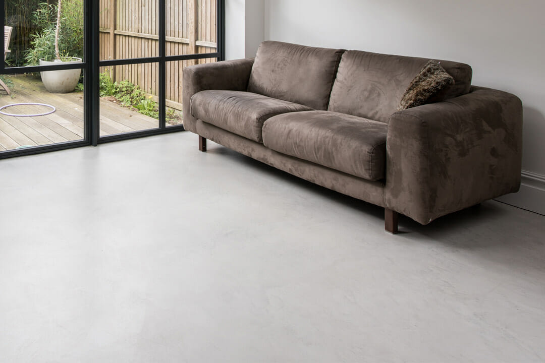 Light grey MicroCrete 7