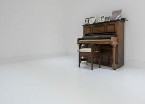 White resin flooring 5